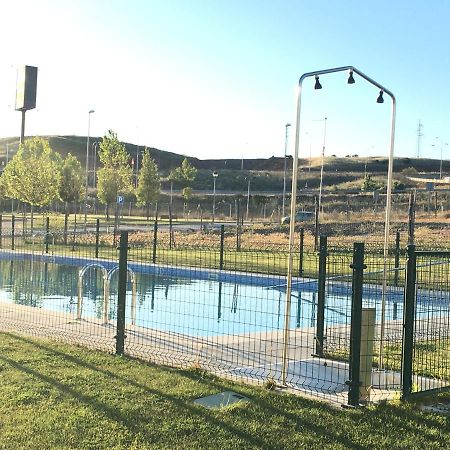 Apartamento Nuevo, Accesible Y Con Piscina !!! Salamanca Buitenkant foto